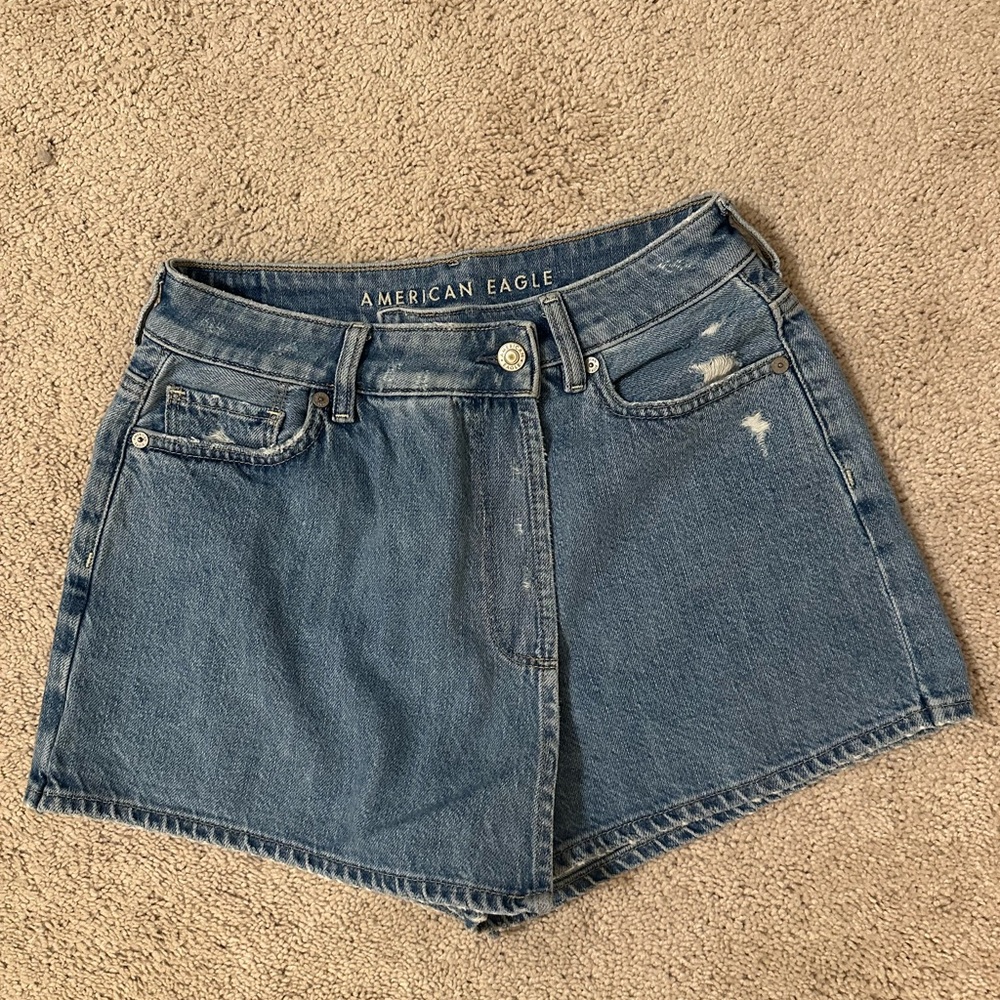 American Eagle denim mom skort
